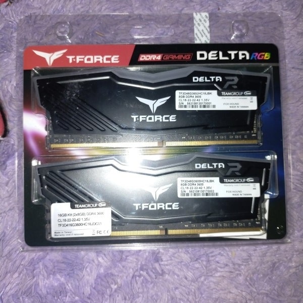 TEAM T-Force Delta TUF RGB (2x8) 16GB DDR4 kit 3200MHz